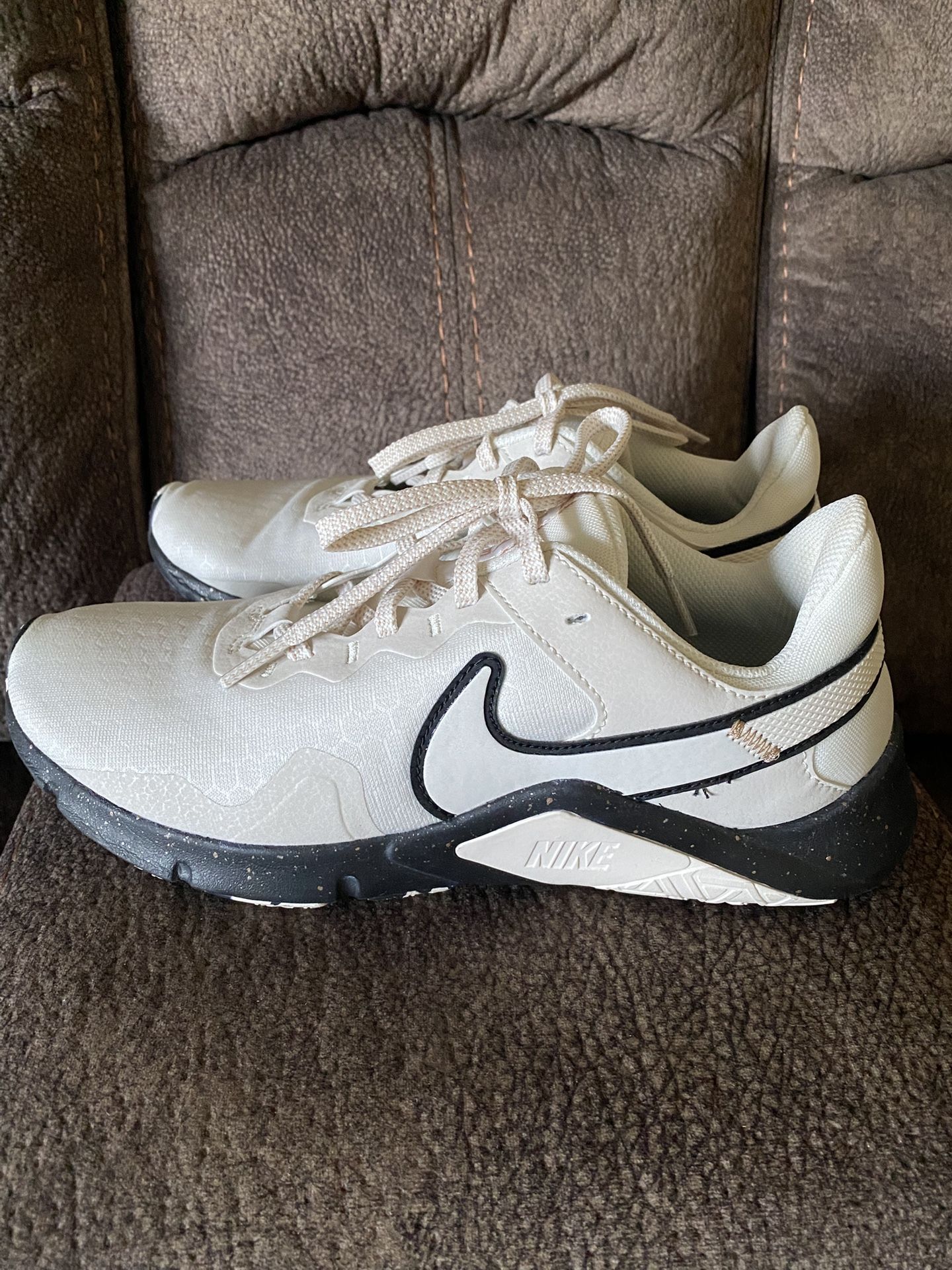 Nike Shoes Size 8 For Women’s