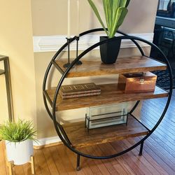 Shelf/Credenza/Bookcase /Storage 