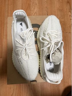adidas Yeezy Boost 350 V2
