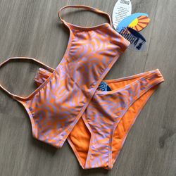 NEW Bingo Surf Bikini Set (M Top / S Bottom)