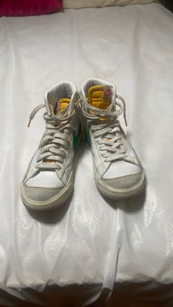 Boys Size 7Y Nike Spirit Shoes