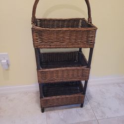 Wicker 3 Basket Stand