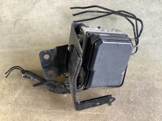 2008-2015 Nissan Rogue ABS Anti-lock Brake Pump Control Module Unit  TD8405
