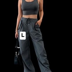 New Women’s 2 Piece Set Size Large