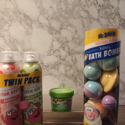 Brand NEW! 🛁   Mr. Bubble Bath & Body Products 4 Kids - Foam Soap/Soapy Bath Dough/Galaxy Bombs (((PENDING PICK UP TODAY)))