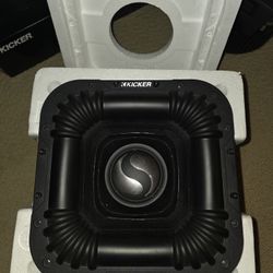 Kicker Solo X Subwoofer Kicker 49L7X102
