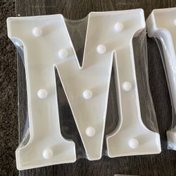 Light Up Letters  Led Battery Operated The Price Is Each 