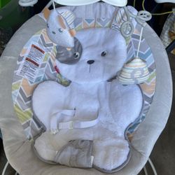 Baby bouncer 