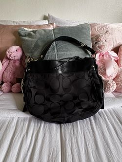 Coach Zoe Shoulder Bag