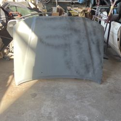 2005-2011 Toyota Tacoma Hood OEM