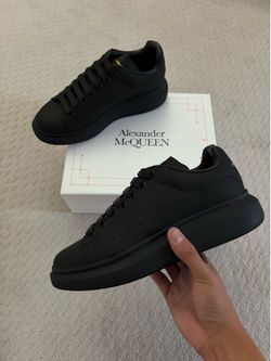 Alexander mqueen