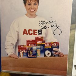 Kerri Strug signed photo 96 Olympic Gold  