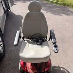 Jazzy Wheelchair/ Motor chair 
