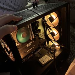 GAMING PC WITH ITS WHOLE SETUP