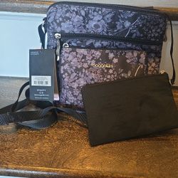 Women's Baggallini  Crossbody Bag