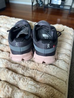 Women’s On Cloud shoes