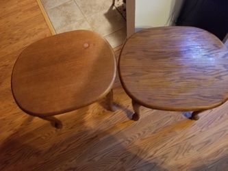 2 End Tables. Doesnt match my livingroom now. Obo