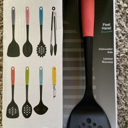 Cuisinart 8- Piece Set