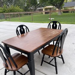 Solid Wood Dining Table With 4 Chairs 3 ft X 5 ft. 