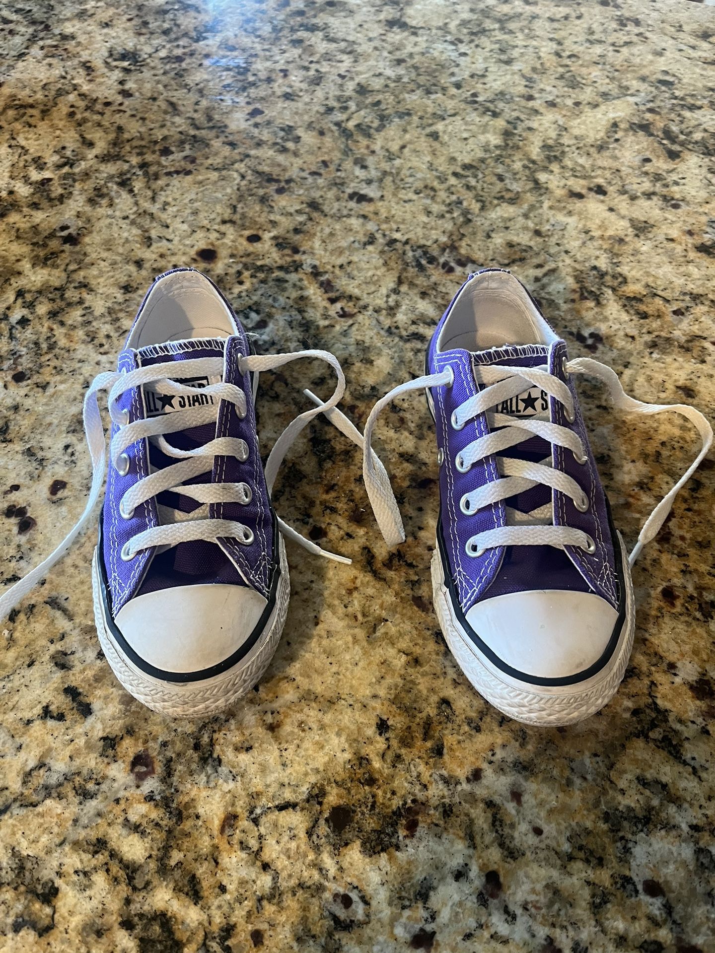 Girls Converse All Star Low Tops Size 12