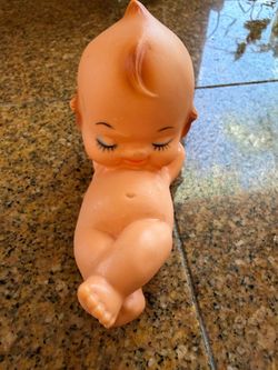 Vintage sleeping kewpie perfect condition