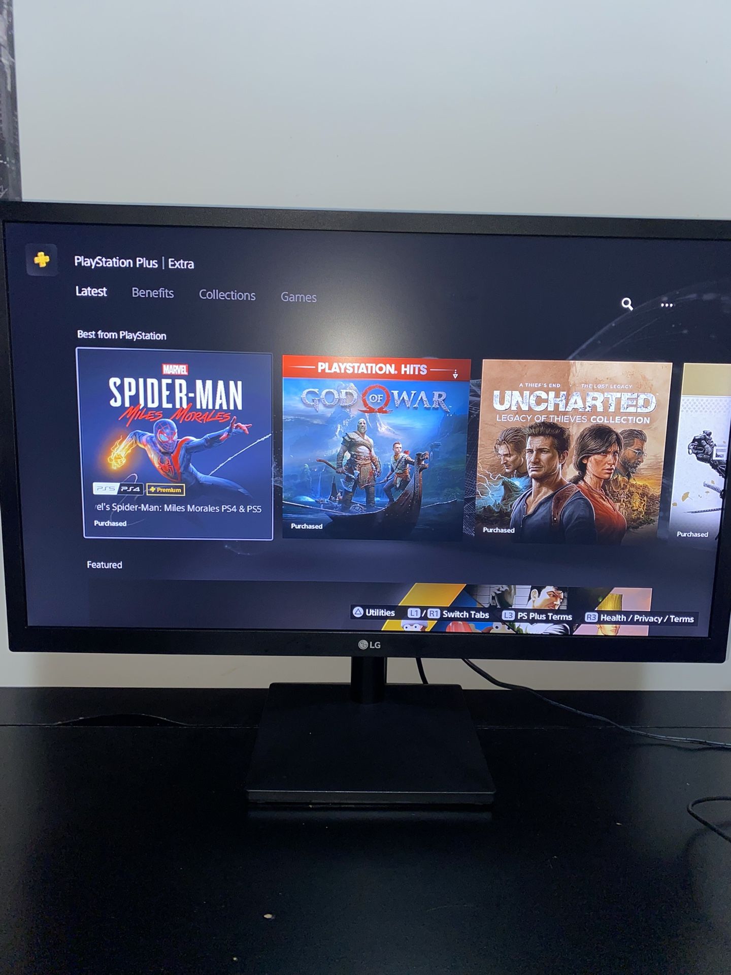 LG 24 inch monitor Model 24ML44B-B