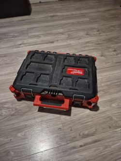 Milwaukee tools
