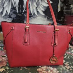 A-Z SEE Something Interesting Come By  