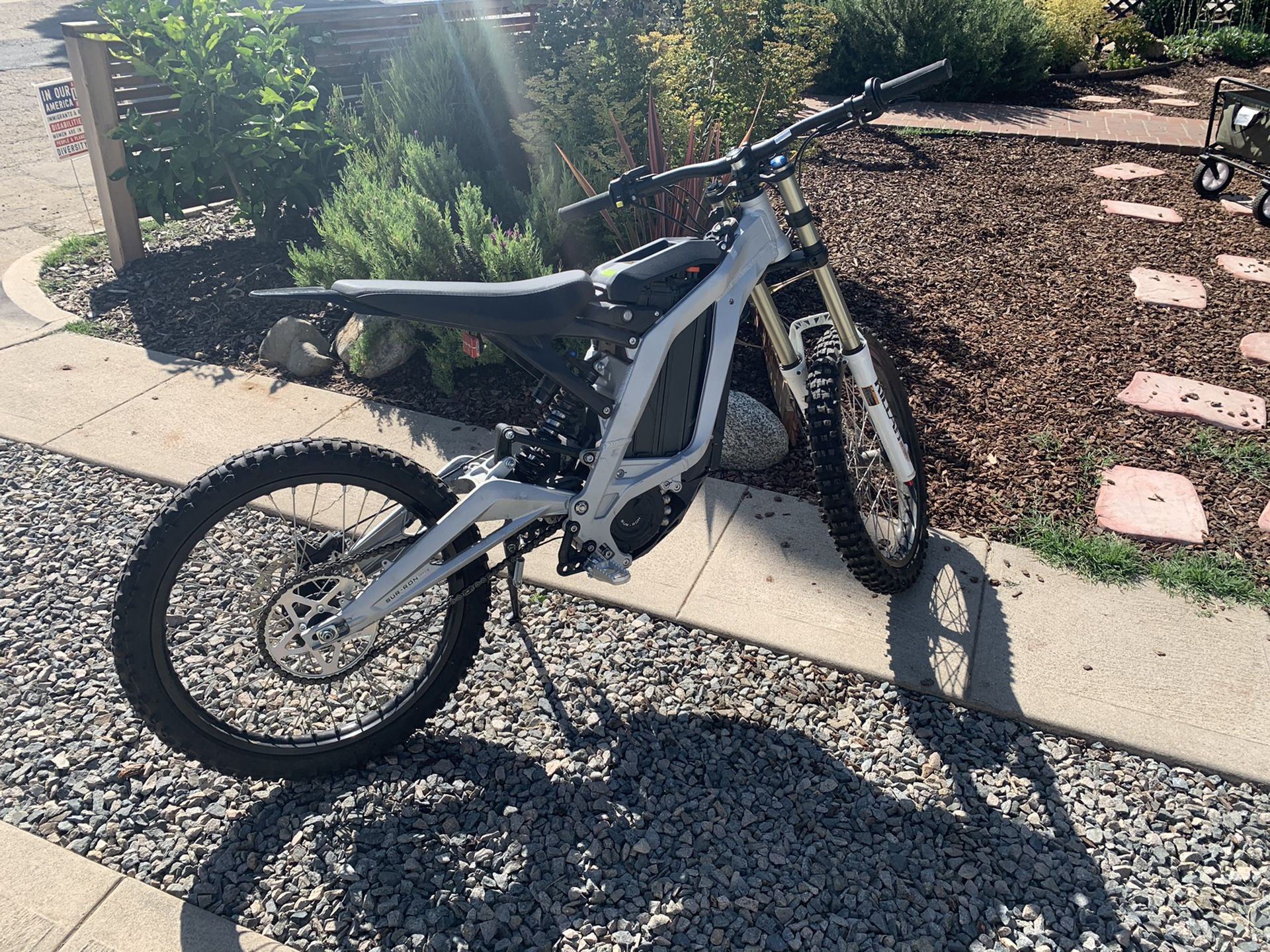 Car Reviews, Car News and Car Shopping Advice | AutoGuide.com