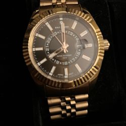 Mens Silver & Gold Watch. $45 Each