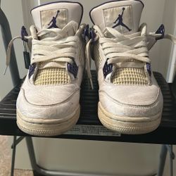 metalic purple jordan 4 size 9 no box used