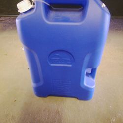 Water Container 