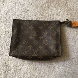 Louis Vuitton Make Up Bag