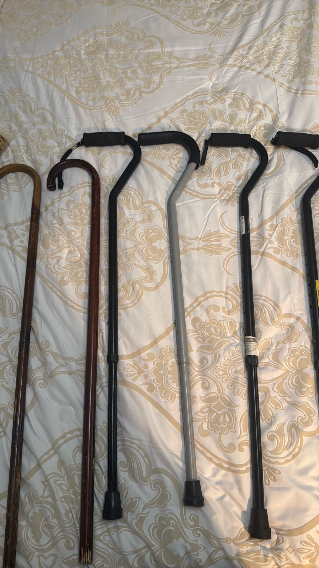 Walking Canes: Adjustable & Wooden