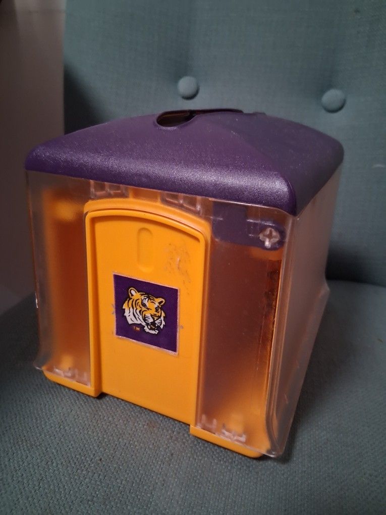 Lsu Paper Napkin Dispenser