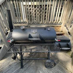 Oklahoma Joe highland Smoker/Grill 