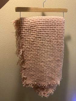 boho/textured woven baby blanket.