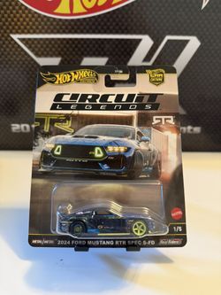 Hot Wheels Circuit Legends 24 Ford Mustangs 