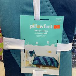 Pillowfort Water Colors Cotton quilt