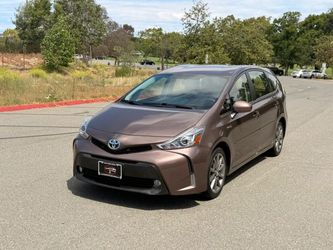 2016 Toyota Prius v