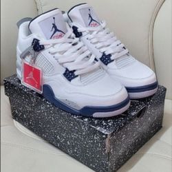 Jordan 4 Retro 