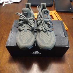 Adidas Open Box Exact Amount  No Refund.