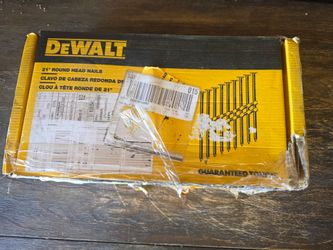 DEWALT DWRHS10D131 3" x .131 21° Framing Nails 2000 Count Full Round Head