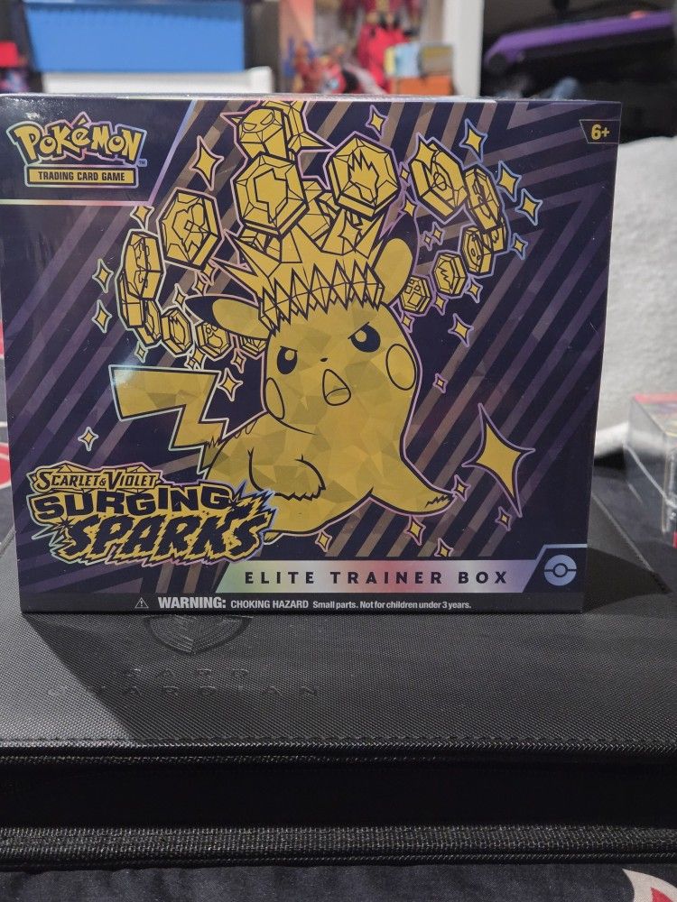 Pokemon Surging Sparks Elite Trainer Box