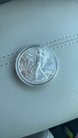 Silver Coins & Collectible Christmas Round – 2023, 2024, 2025