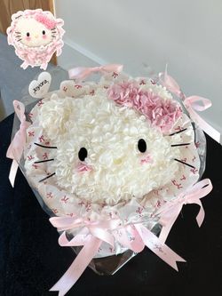 Hello Kitty Bouquet