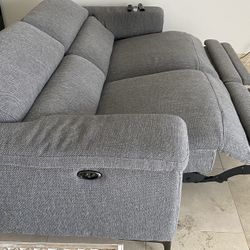 Power Reclining Sofa 