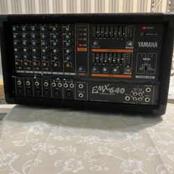 Yamaha EMX 620 Powered Mixer 400 Watts, Bridge.