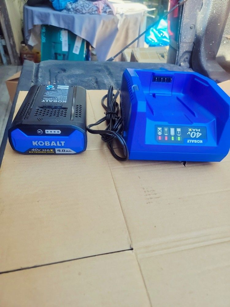 KOBALT 40-VOLT MAX 4 AH LITHIUM-ION BATTERY AND CHARGER INCLUDED