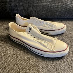 Converse unisex sneakers men’s 8.5 woman’s 10.5